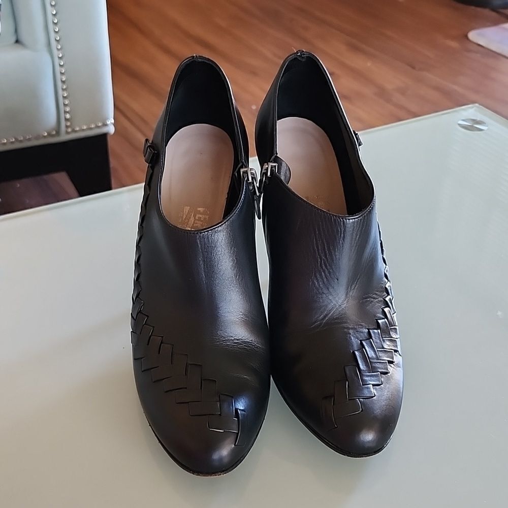 Salvatore Ferragamo‎ Braided Accent Witchy Leather Ankle Bootie Heels Size 10 - Picture 2 of 12